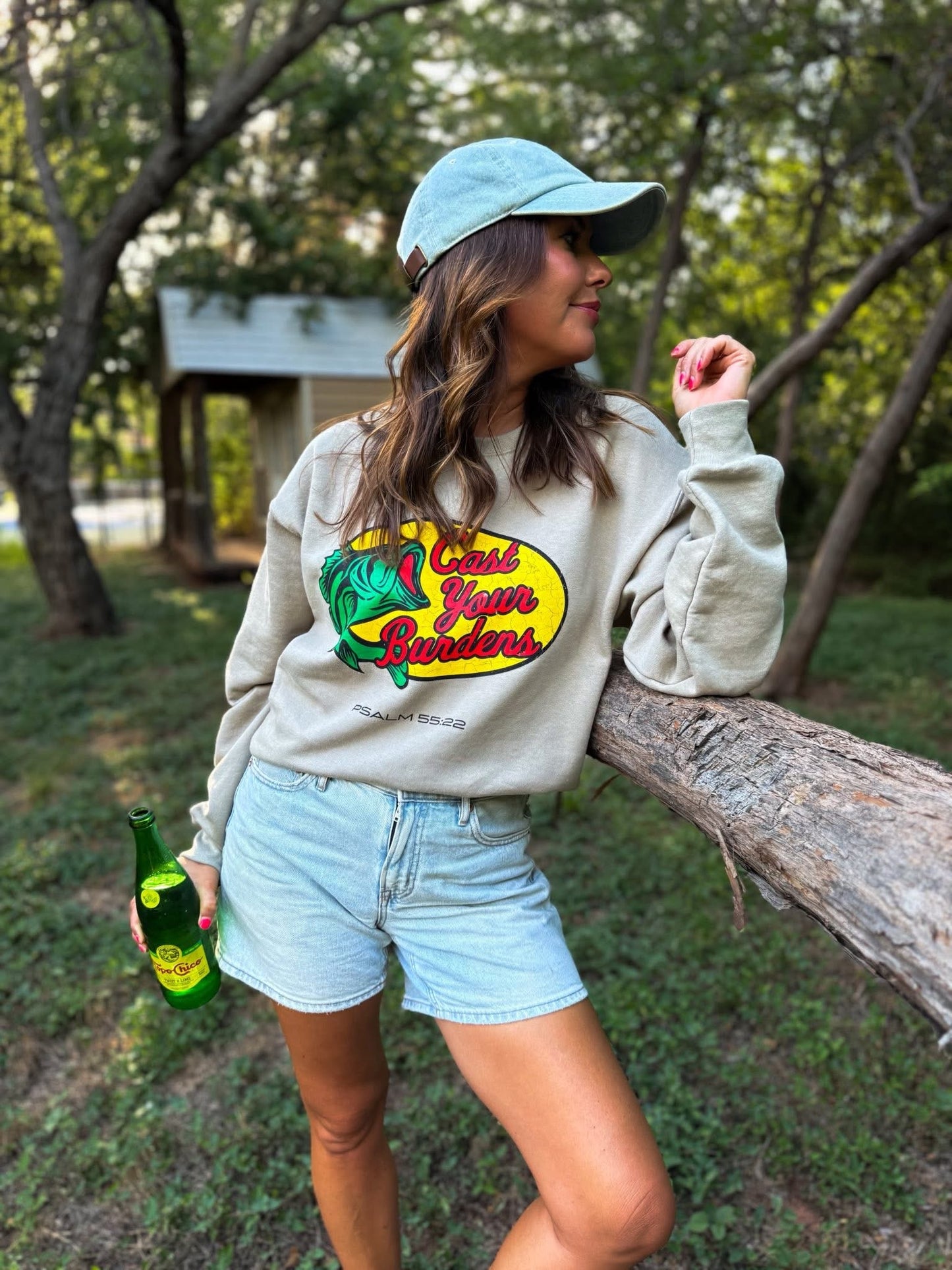 “CAST YOUR BURDEN” CREWNECK