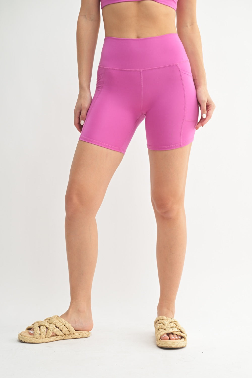 SCULPT BIKER SHORTS 6”