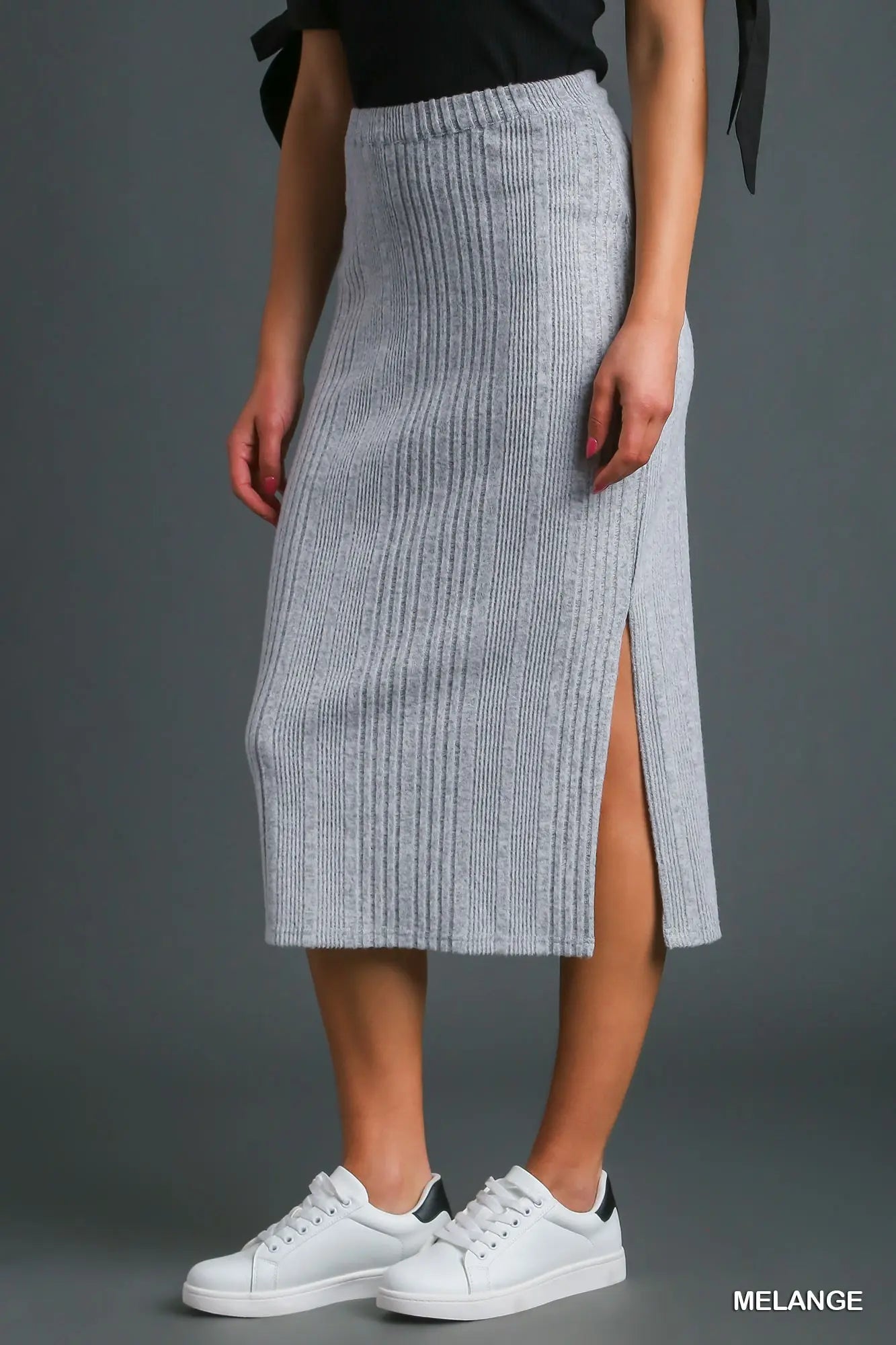 Gray ribbed midi skirt