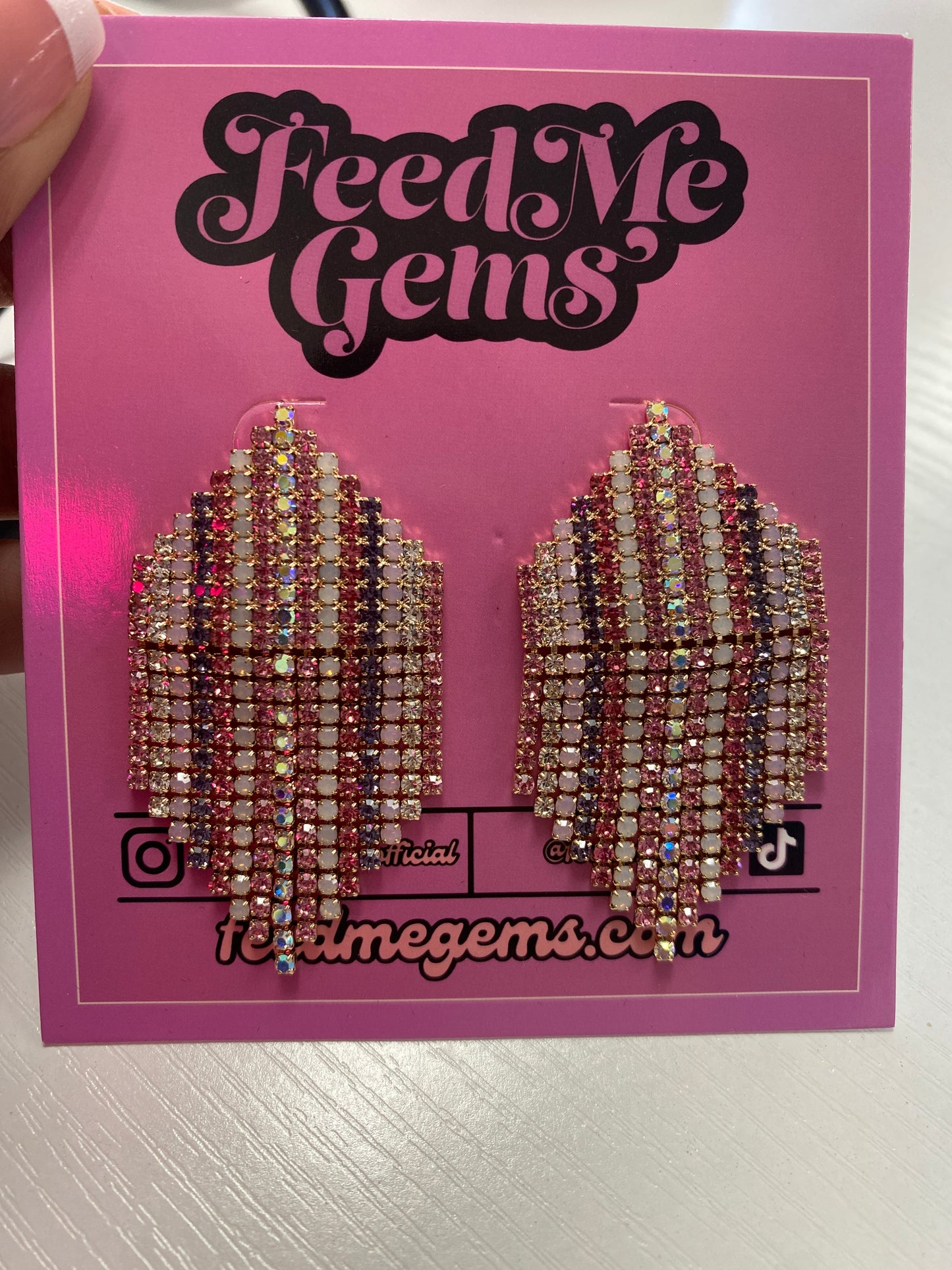 Pink Pantone diamond