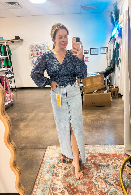 Floral print woven blouse in mood indigo