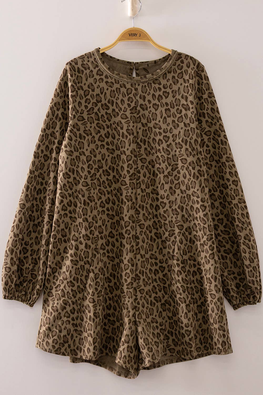 Leopard Print Long Sleeve Romper: MOCHA LEOPARD
