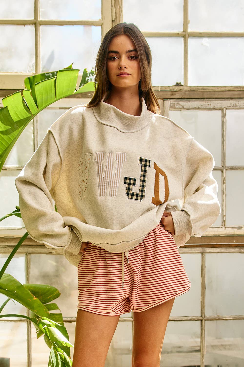 WWJD Embroidered Mock-neck Sweatshirt
: ASH GREY