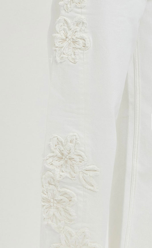 TUMMY CONTROL SLOUCHY BARREL FIT FLORAL PATCH DETAILS JEANS