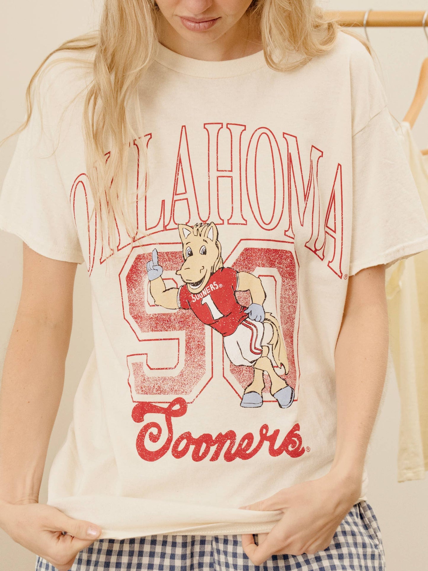 OU Oklahoma Sooners Club Mascot Off White Thrifted Tee