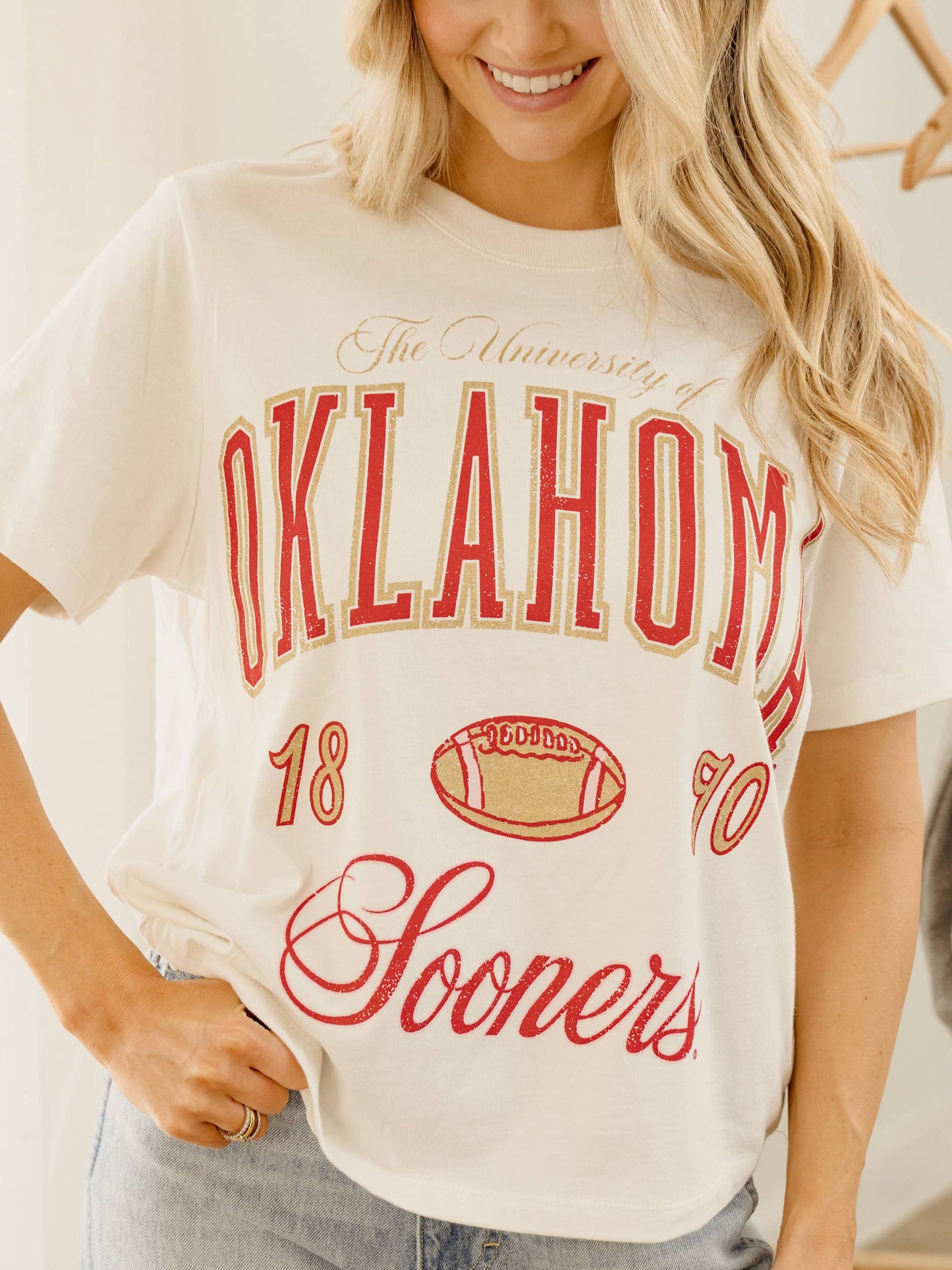 OU Oklahoma Sooners Wave Arch Off White Thrifted Tee