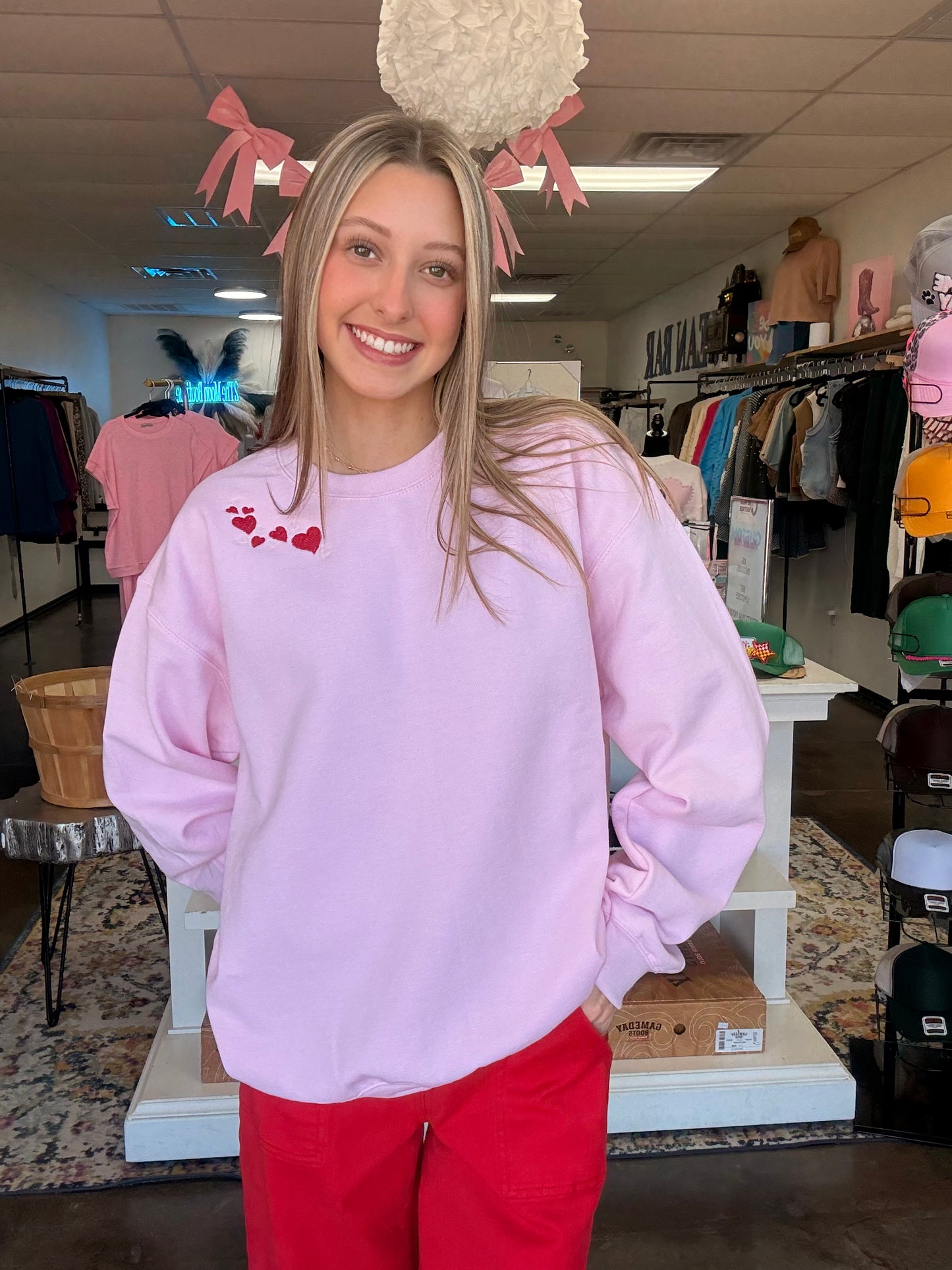 SWEETHEART BLUSH CREWNECK