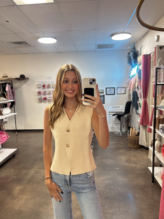 RIBBED BUTTON VEST