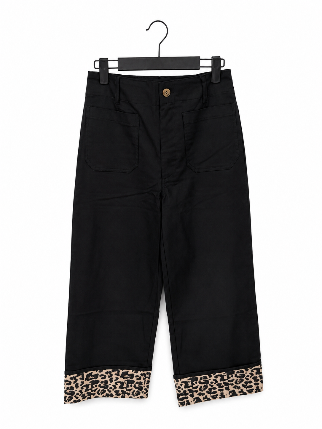 Cropped Jean w/ Front Pockets/ black/ leopard
