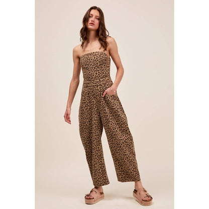 STRAPLESS LEOPARD BARREL TWILL DENIM JUMPSUIT: LEOPARD